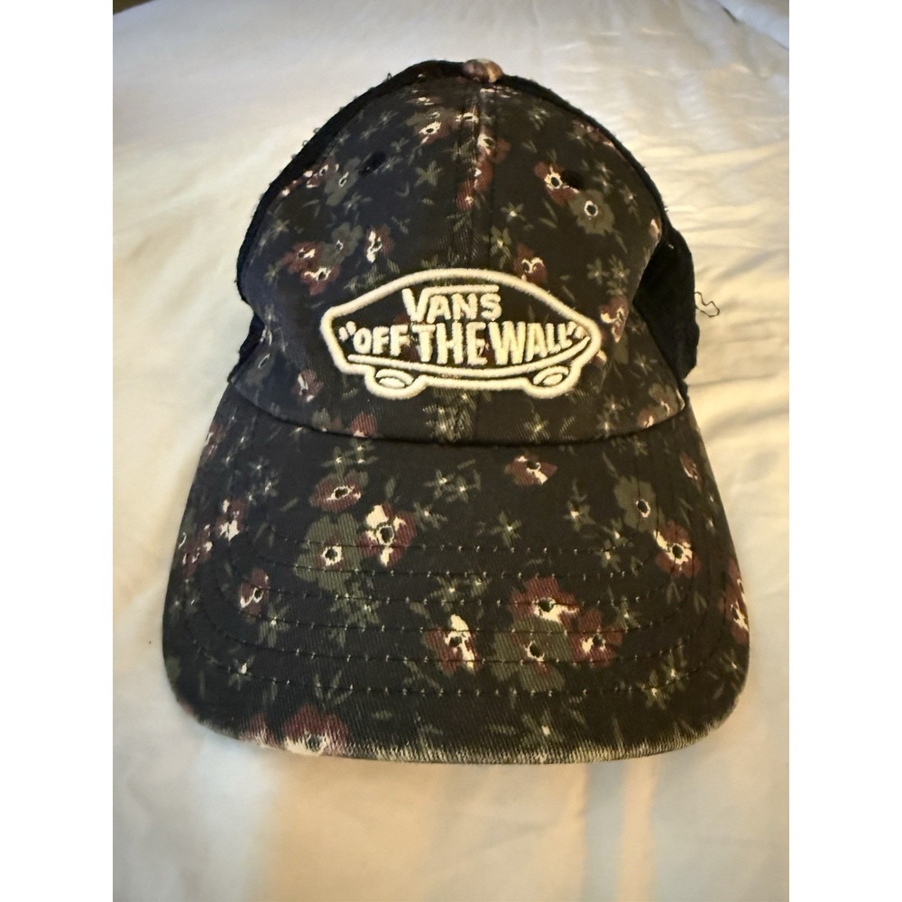 Vans off the Wall~Floral Pattern‎ Trucker Mesh Back Cap/Hat With Snapback